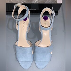 Baby blue Nine West never been work midi casual/work heel.